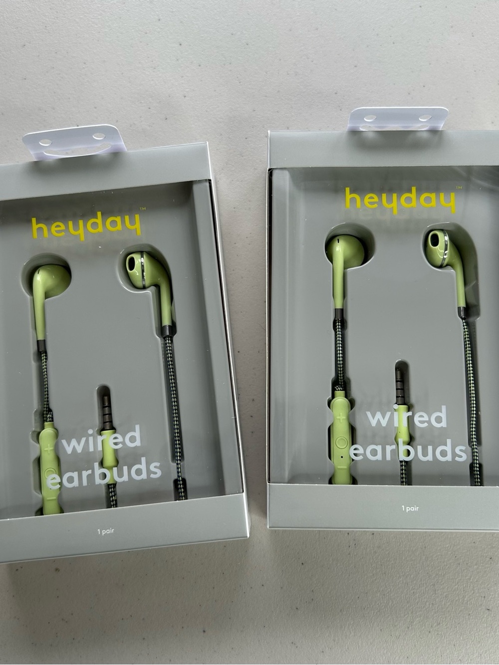 Heyday Wired Earbuds Pastel Lime  2 Packs
